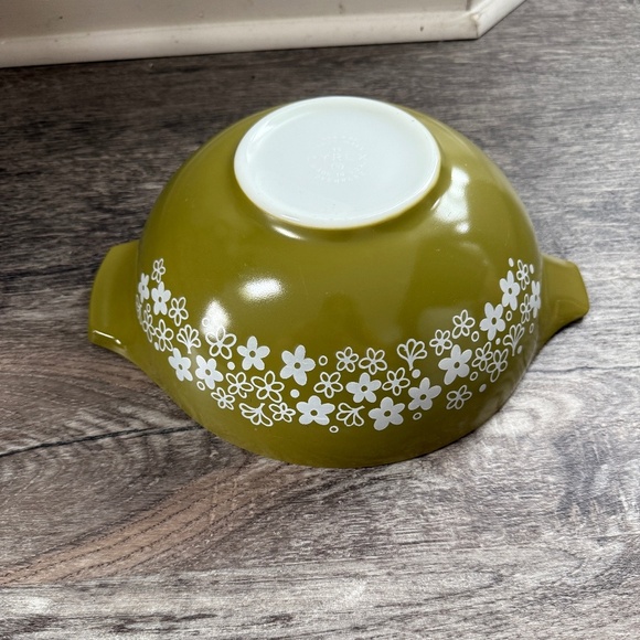Vintage PYREX Cinderella Spring Blossom Bowl 13" - Picture 1 of 5